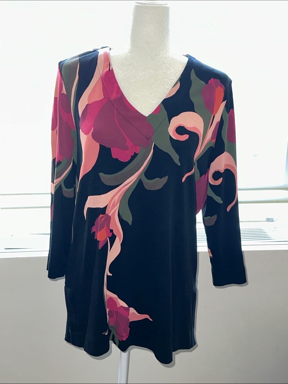 Chico's Black V-Neck Tunic with Pink Floral Swirl